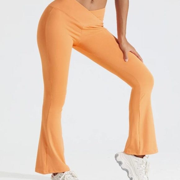 Crossover Flare Legging - Flare - Activity Legging - Crossover Waist - Work out - Picture 6 of 7